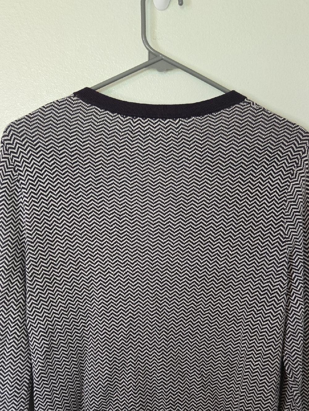 The Outfitters By Land End | Navy Chevron Cotton Button Cardigan Sweater Size S - Picture 4 of 9
